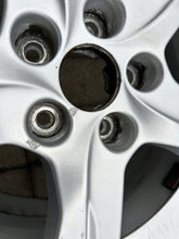 Load image into Gallery viewer, 1x Alufelge 16 Zoll 7.0&quot; 5x108 9671401180 Peugeot 508 Rim Wheel