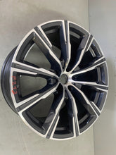 Laden Sie das Bild in den Galerie-Viewer, 1x Alufelge 20 Zoll 10.5&quot; 5x112 40ET 6880047 BMW X5 G05 G06 Rim Wheel