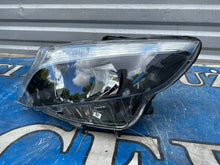 Load image into Gallery viewer, Frontscheinwerfer Mercedes-Benz Viano A4479067700 1EL01128417 Rechts oder Links