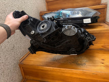 Load image into Gallery viewer, Frontscheinwerfer Honda Insight Vorderseite Scheinwerfer Headlight