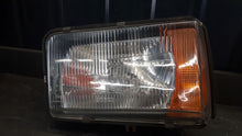 Laden Sie das Bild in den Galerie-Viewer, Frontscheinwerfer Opel Rekord D 3465778 34657783465778 Links Headlight