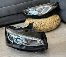 Load image into Gallery viewer, Frontscheinwerfer BMW 2 Active Tourer U06 LED Ein Stück (Rechts oder Links) SCH9941156080bc