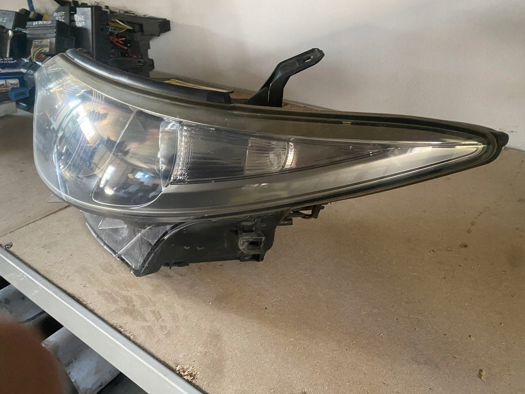 Frontscheinwerfer Toyota III 81185-28E40 Links Scheinwerfer Headlight