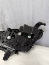 Laden Sie das Bild in den Galerie-Viewer, Frontscheinwerfer Volvo 80000628 20240709 Rechts Scheinwerfer Headlight SCH6048626524ab