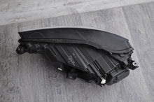 Laden Sie das Bild in den Galerie-Viewer, Frontscheinwerfer Audi Q5 80A941034F Rechts Scheinwerfer Headlight