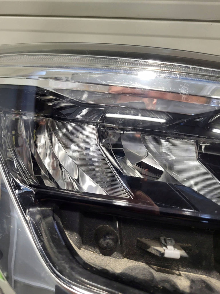 Frontscheinwerfer Renault Clio I V 260100902R LED Rechts Scheinwerfer Headlight SCH1182731028qk