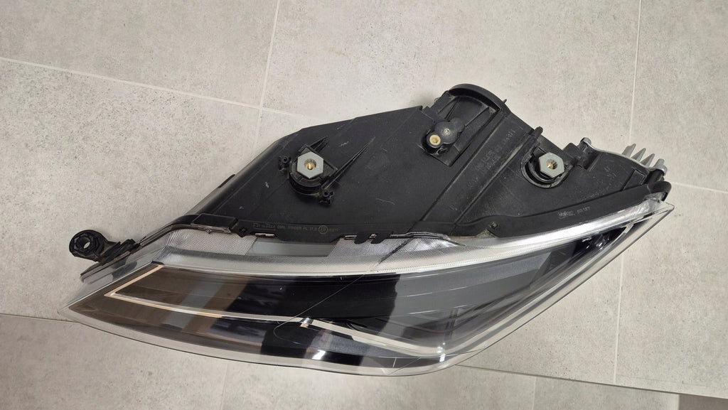 Frontscheinwerfer Seat Leon 5F1941007 LED Ein Stück (Rechts oder Links)