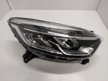 Laden Sie das Bild in den Galerie-Viewer, Frontscheinwerfer Renault Captur I 260107244R Full LED Rechts Headlight SCH2151500623hl