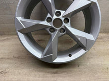 Laden Sie das Bild in den Galerie-Viewer, 1x Alufelge 19 Zoll 83A601025N Audi Q3 Rim Wheel FEL7877538073di