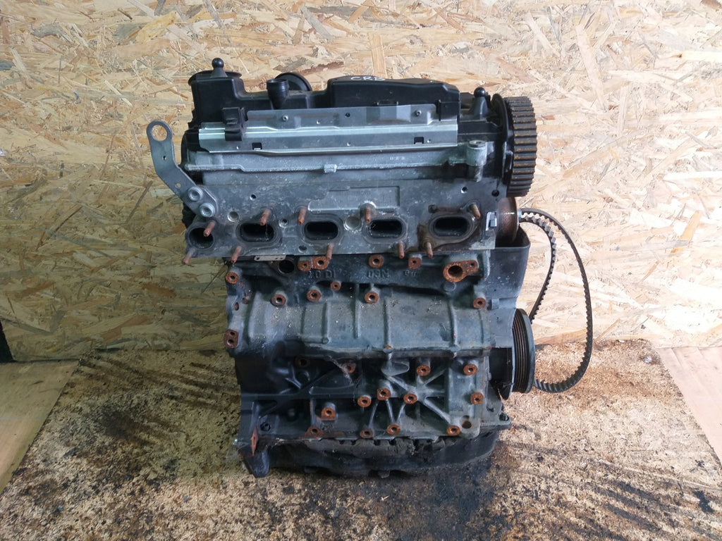 Motor Audi Seat VW CRB 2.0 TDI 112TKm Diesel Engine Unkomplett