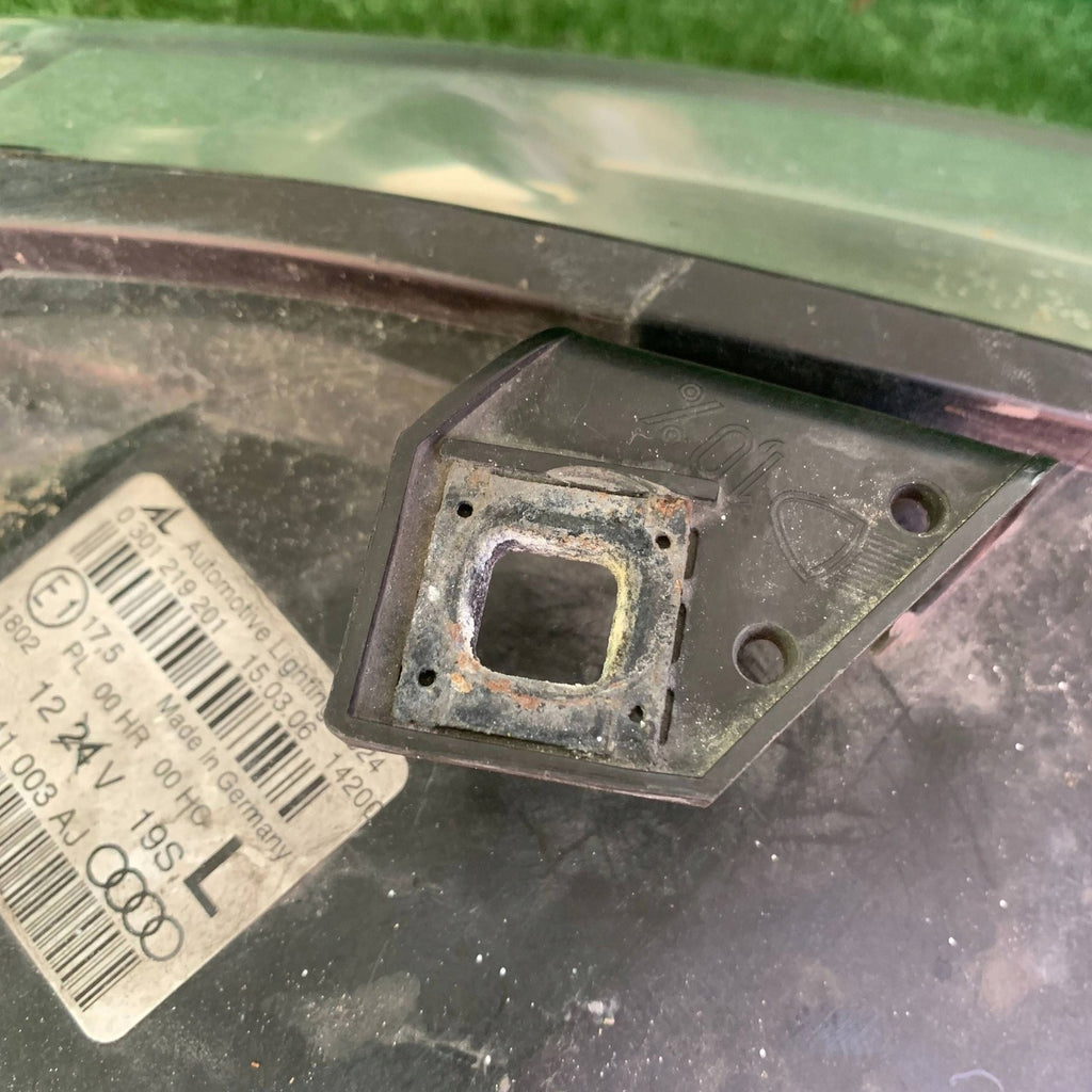 Frontscheinwerfer Audi A4 8E0941003AJ Links Scheinwerfer Headlight SCH4437904796oe