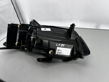 Laden Sie das Bild in den Galerie-Viewer, Frontscheinwerfer Dacia Sandero III Jogger 260107978R LED Rechts Headlight