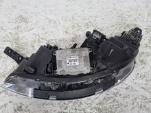 Load image into Gallery viewer, Frontscheinwerfer Kia Soul III MKE71 Vorderseite Scheinwerfer Headlight SCH6776990456gn