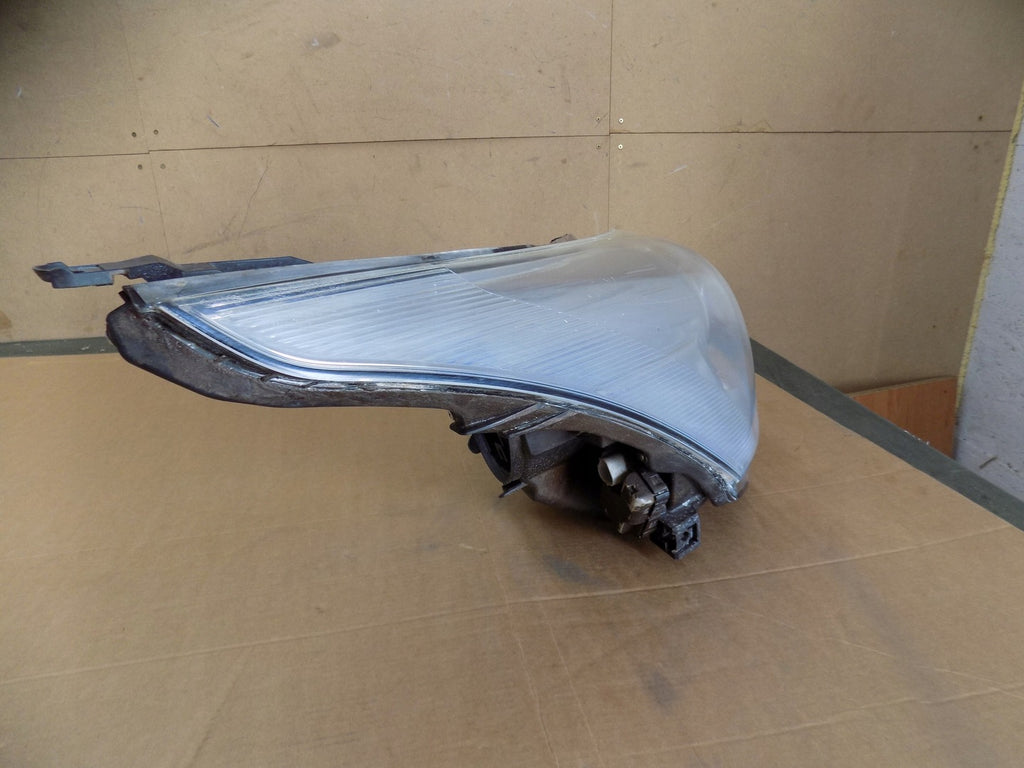 Frontscheinwerfer Toyota Avensis 81118-05310 Rechts Scheinwerfer Headlight SCH8710501375wb