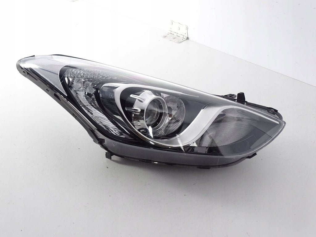Frontscheinwerfer Hyundai I30 92102-A6020 85122000 Rechts Scheinwerfer Headlight SCH9639556331ll