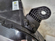 Laden Sie das Bild in den Galerie-Viewer, Frontscheinwerfer BMW X3 F25 7217298 Xenon Rechts Scheinwerfer Headlight SCH9945116717tc