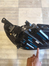 Laden Sie das Bild in den Galerie-Viewer, Frontscheinwerfer Ford NX7B-13E015-CD LED Links Scheinwerfer Headlight SCH3761172231ok