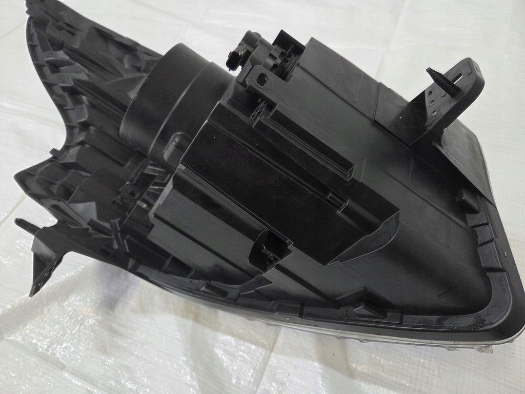 Frontscheinwerfer Opel Vivaro B 260602711R Ein Stück (Rechts oder Links)