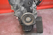 Laden Sie das Bild in den Galerie-Viewer, Motor Peugeot 308 I 10JBEK 1.6 HDI 110PS 2011 Diesel Engine Unkomplett MOT3256534080gv