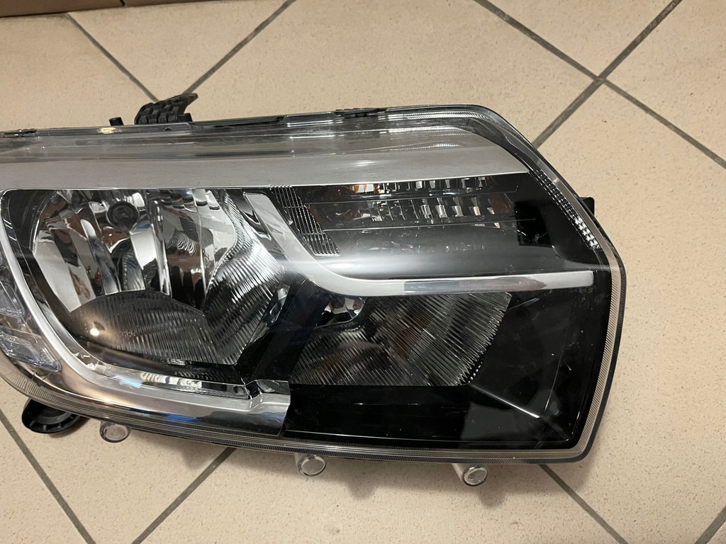 Frontscheinwerfer Dacia Duster 260108435R LED Rechts Scheinwerfer Headlight