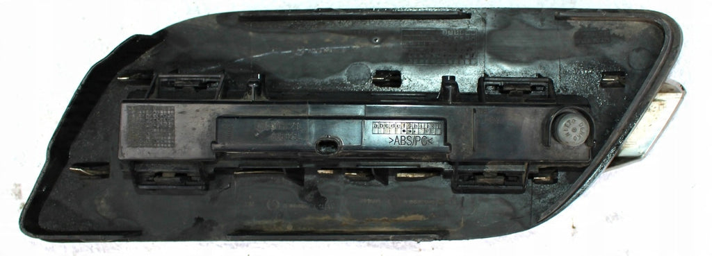 Rückleuchte Mercedes-Benz A1668200756 A1668842122 A1668800724 A0999068101 Links