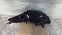 Laden Sie das Bild in den Galerie-Viewer, Frontscheinwerfer Hyundai I30 HI30LPP12 Rechts Scheinwerfer Headlight SCH2599798063hv