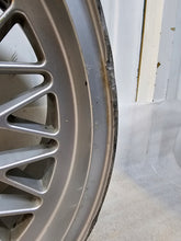 Load image into Gallery viewer, 1x Alufelge 16 Zoll 7.0" 5x120 20ET Silber 1092336 BMW E39 Rim Wheel FEL9238186086or