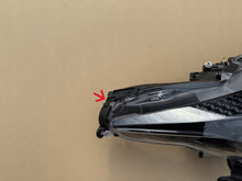 Laden Sie das Bild in den Galerie-Viewer, Frontscheinwerfer Toyota Yaris KO-6EU LED Rechts Scheinwerfer Headlight SCH4619565089or