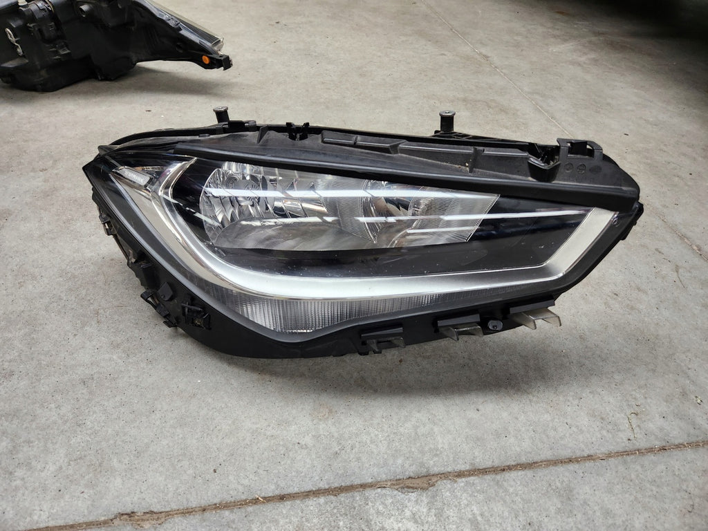Frontscheinwerfer Mercedes-Benz Cla A1189062000 LED Rechts Headlight SCH9535777210al