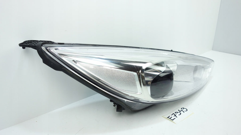 Frontscheinwerfer Ford Focus III F1EB-13D154-AD Rechts Scheinwerfer Headlight