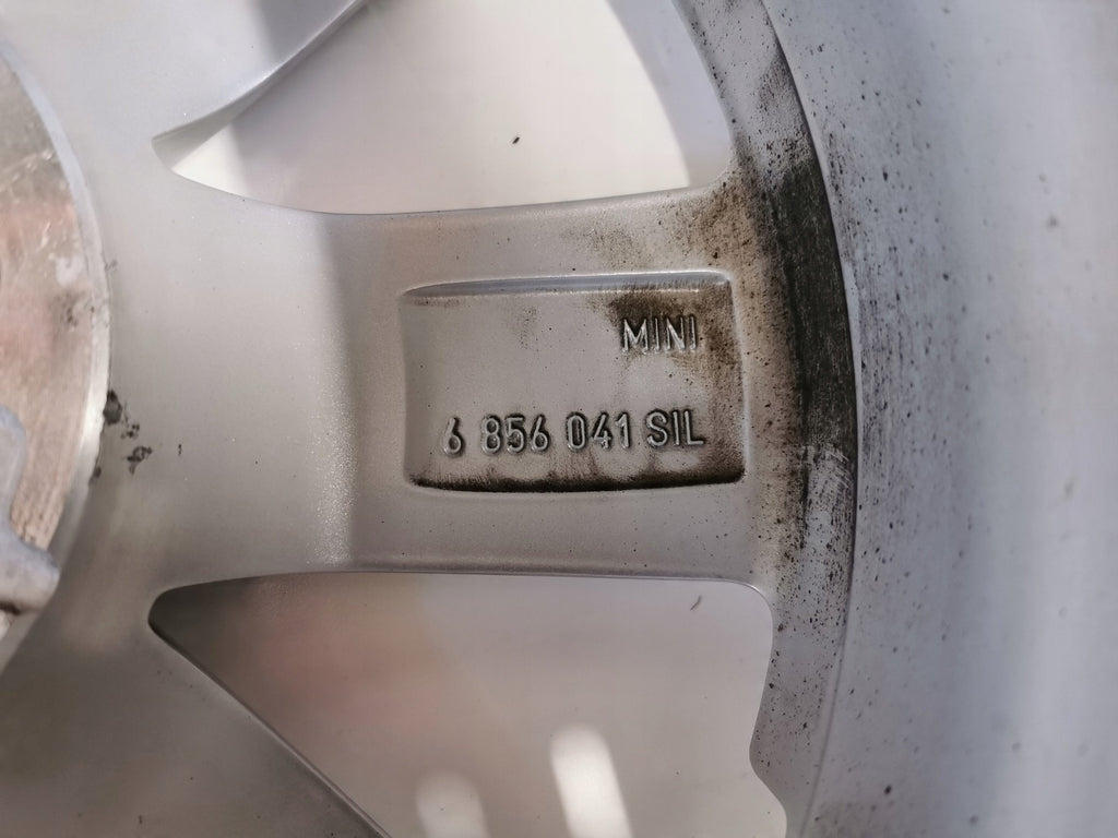 1x Alufelge 17 Zoll 6.5" 5x112 39ET Glanz Silber 6856041 Mini Countryman F60