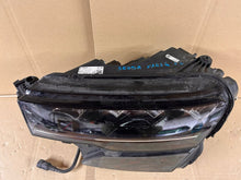 Load image into Gallery viewer, Frontscheinwerfer Skoda Karoq 57B941009 Full LED Links Scheinwerfer Headlight SCH6250060943hg