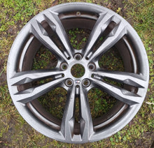 Laden Sie das Bild in den Galerie-Viewer, 1x Alufelge 19 Zoll 8.0" 5x112 47ET Glanz Graphit 7849120 BMW X1 F48 Rim Wheel FEL7861311668zw