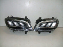 Laden Sie das Bild in den Galerie-Viewer, Frontscheinwerfer Mercedes-Benz Sprinter A9109067100 Full LED Ein Satz Headlight SCH6352495586sx