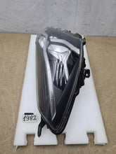 Laden Sie das Bild in den Galerie-Viewer, Frontscheinwerfer Toyota Yaris 81170-ODK10 Rechts Scheinwerfer Headlight SCH6804392754pp