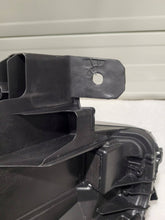 Laden Sie das Bild in den Galerie-Viewer, Frontscheinwerfer Peugeot 3008 9862665080 Rechts Scheinwerfer Headlight SCH9576639230lt