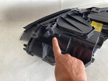 Laden Sie das Bild in den Galerie-Viewer, Frontscheinwerfer BMW 3 E93 E92 7162128-15LL LED Rechts Scheinwerfer Headlight SCH9168203984sk