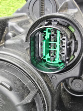 Laden Sie das Bild in den Galerie-Viewer, Frontscheinwerfer Kia Ceed 92102J7500 Rechts Scheinwerfer Headlight SCH8719136337vi