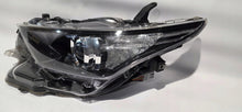 Laden Sie das Bild in den Galerie-Viewer, Frontscheinwerfer Toyota Auris 90078104 Links Scheinwerfer Headlight SCH5878326118yx