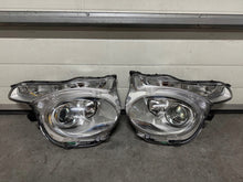 Laden Sie das Bild in den Galerie-Viewer, Frontscheinwerfer Citroën C1 II 90026271 90026272 Ein Satz Headlight SCH1350428559sr