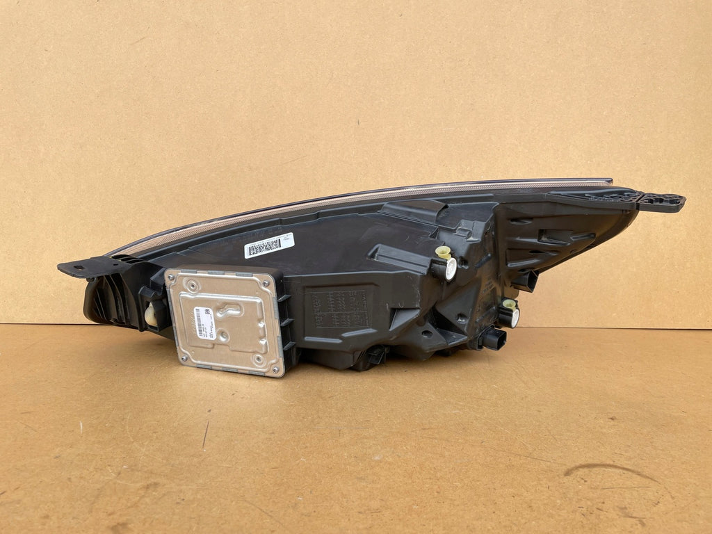 Frontscheinwerfer Ford Focus MX7B-13E014-ED Rechts Scheinwerfer Headlight