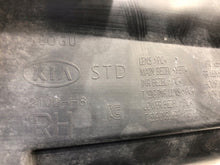 Laden Sie das Bild in den Galerie-Viewer, Frontscheinwerfer Kia Rio IV 92102-H8 Ein Stück (Rechts oder Links) Headlight