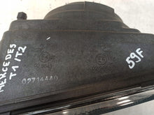 Laden Sie das Bild in den Galerie-Viewer, Frontscheinwerfer Mercedes-Benz T2 440-1112R-LD3E Rechts Scheinwerfer Headlight