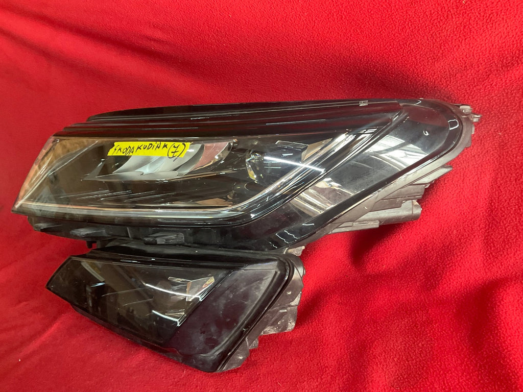 Frontscheinwerfer Skoda Kodiaq 566941015E LED Ein Stück (Rechts oder Links) SCH7643731410bh