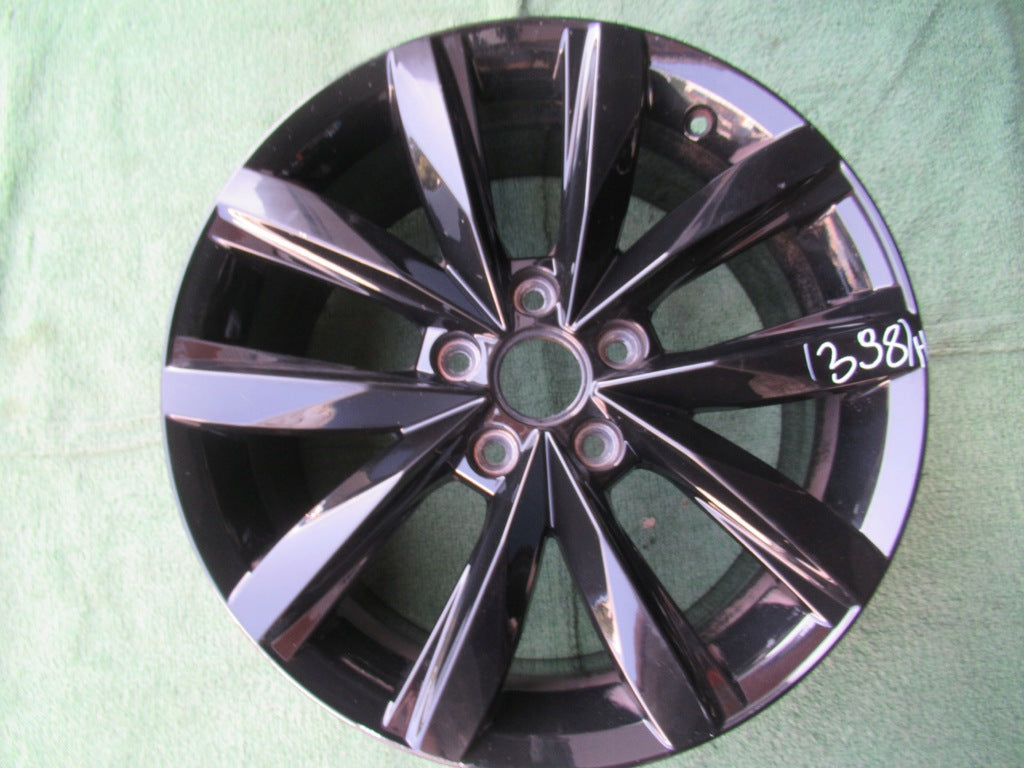 1x Alufelge 18 Zoll 8.0" 5x120 50ET 7E0601025 VW Multivan Rim Wheel FEL8486818214dg