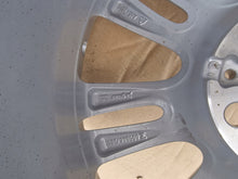 Laden Sie das Bild in den Galerie-Viewer, 1x Alufelge 18 Zoll 7.5" 5x108 46ET Glanz Silber GX73-1007-EA Jaguar Xe FEL3691838575rp