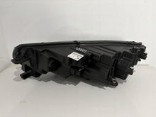 Laden Sie das Bild in den Galerie-Viewer, Frontscheinwerfer Skoda Octavia IV 5E4941016 Full LED Rechts Headlight SCH2061942974cm