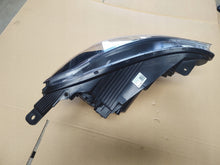 Laden Sie das Bild in den Galerie-Viewer, Frontscheinwerfer Hyundai I10 III 92101-K7000 92101-K75002019 LED Links