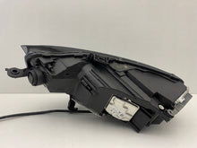 Laden Sie das Bild in den Galerie-Viewer, Frontscheinwerfer Audi A5 8W6941034E Rechts Scheinwerfer Headlight