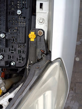 Laden Sie das Bild in den Galerie-Viewer, Frontscheinwerfer Opel Vectra C Links Scheinwerfer Headlight SCH9335421356rs